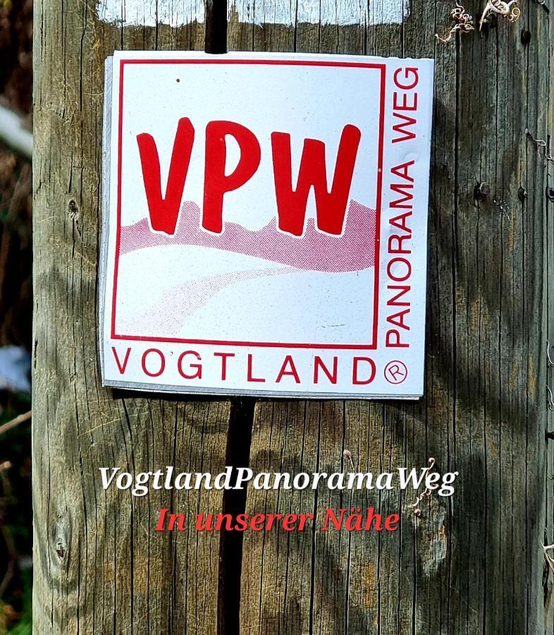 Ferienwohnung "Blick Mylau" - Naehe Freizeitpark Plohn & Weltgroesster Ziegelsteinbruecke Reichenbach im Vogtland Ngoại thất bức ảnh